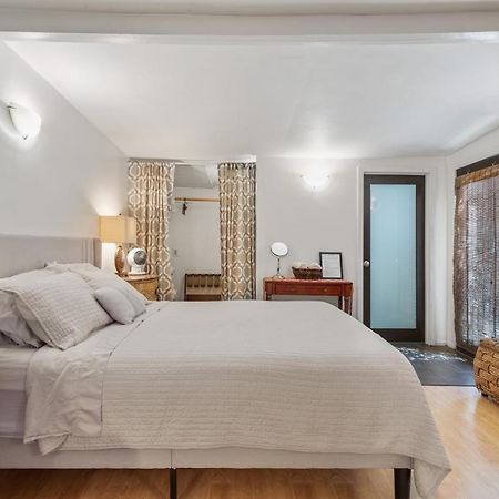 Private Studio City Guest House ลอสแอนเจลิส ภายนอก รูปภาพ