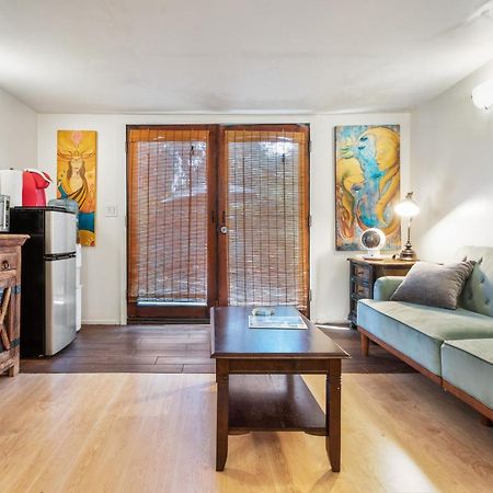 Private Studio City Guest House ลอสแอนเจลิส ภายนอก รูปภาพ